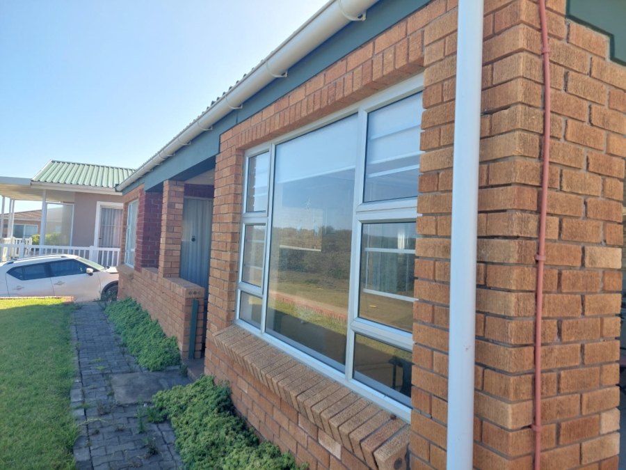 4 Bedroom Property for Sale in Seavale Eastern Cape